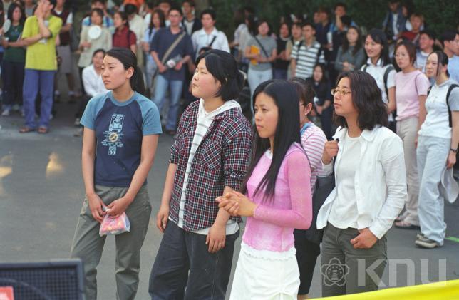 개교기념 거리 축제(2000) 의 사진