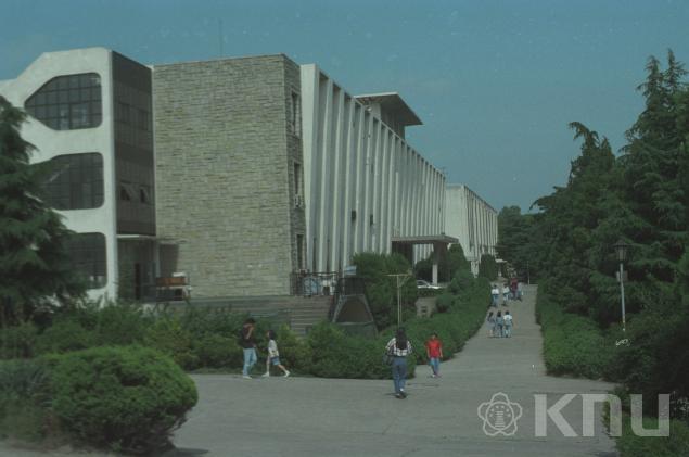 제2과학관(1992) 의 사진