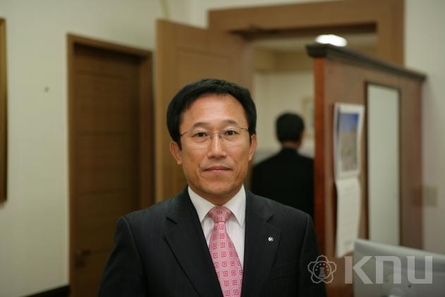 신한은행 발전기금 전달 의 사진