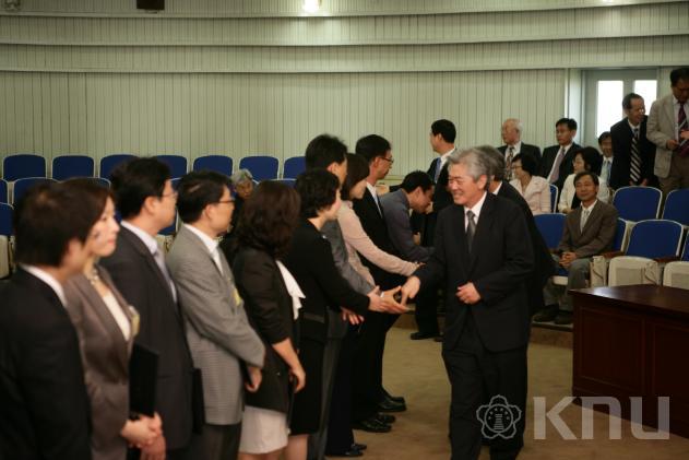 2009년 신임교수 임명장 수여식 의 사진