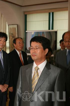 임명장 수여(2006) 의 사진