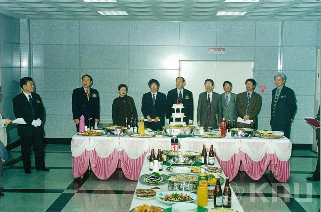 경북대학교 TTL ZONE 오픈 기념식(2000) 24 의 사진
