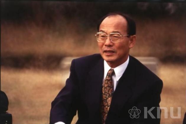 박찬석 총장(2006) 17 의 사진
