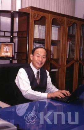 박찬석 총장(2006) 19 의 사진
