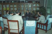 의대동창회 총장 내방(1992) 2 의 사진