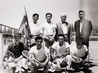 교수정구대회기념(1960) 의 사진