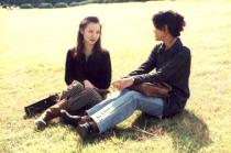 잔디밭 인물 풍경(1995)