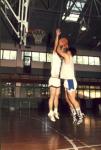 체육관에서 농구하는 학생들(1997) 7