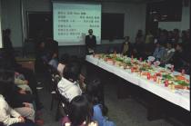 일본 기부대학생대표단 인문대 방문(2000) 2