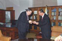 뉴질랜드 Otago 부총장 내교